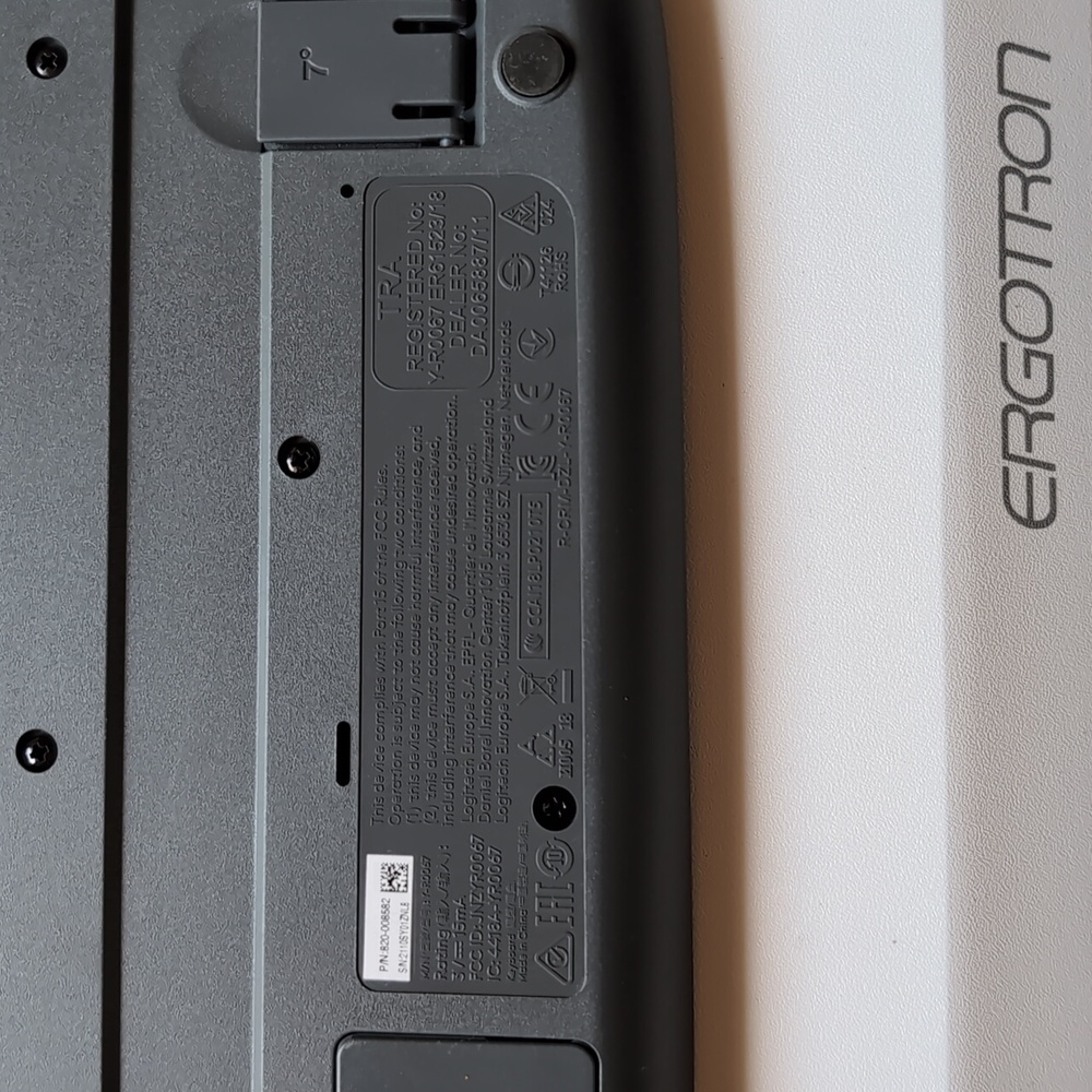 Logitech Wireless Keyboard And Mouse - Picture 4 of 4